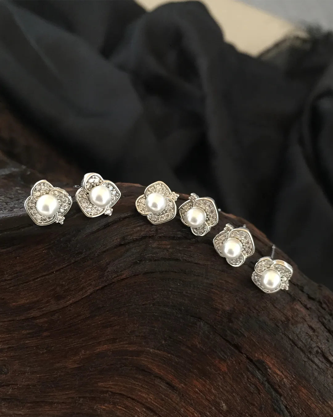 Crystal Pearl Stud Earrings