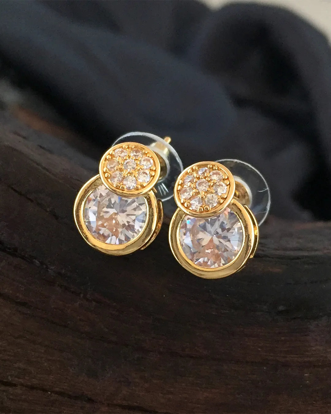 Sparkling Pearl Earrings