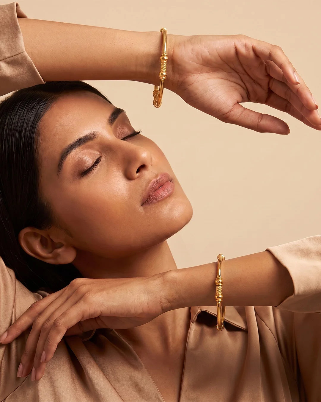 Aaranya Golden Heritage Kada Bangles