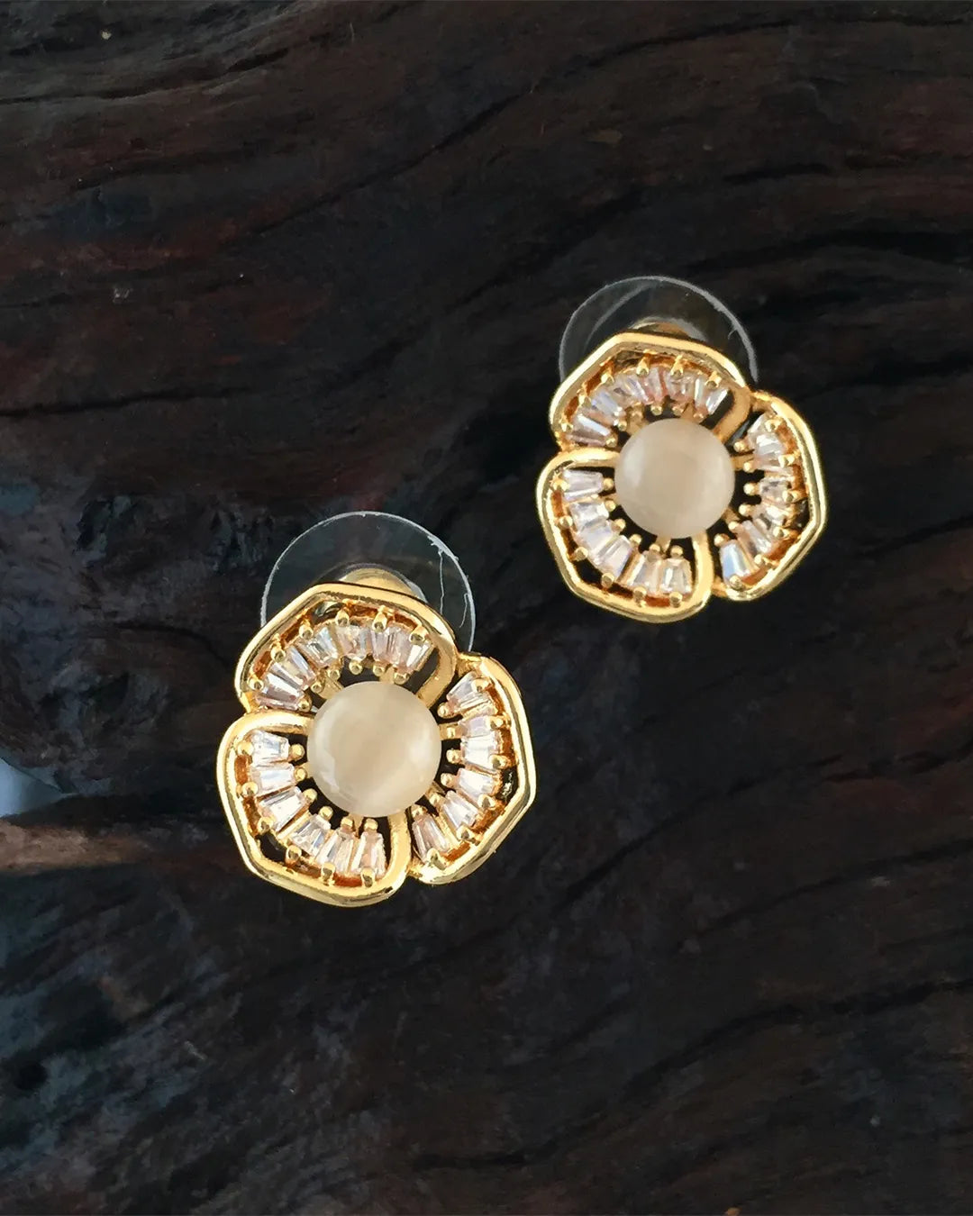 Blooming Crystal Stud Earrings