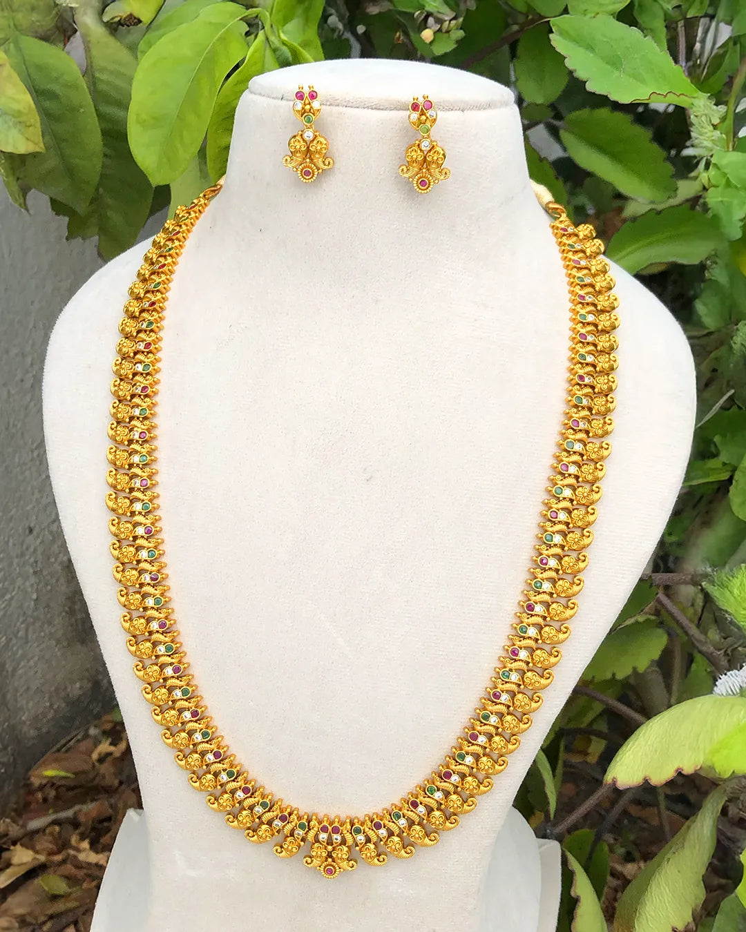 Mayuri Mango Necklace