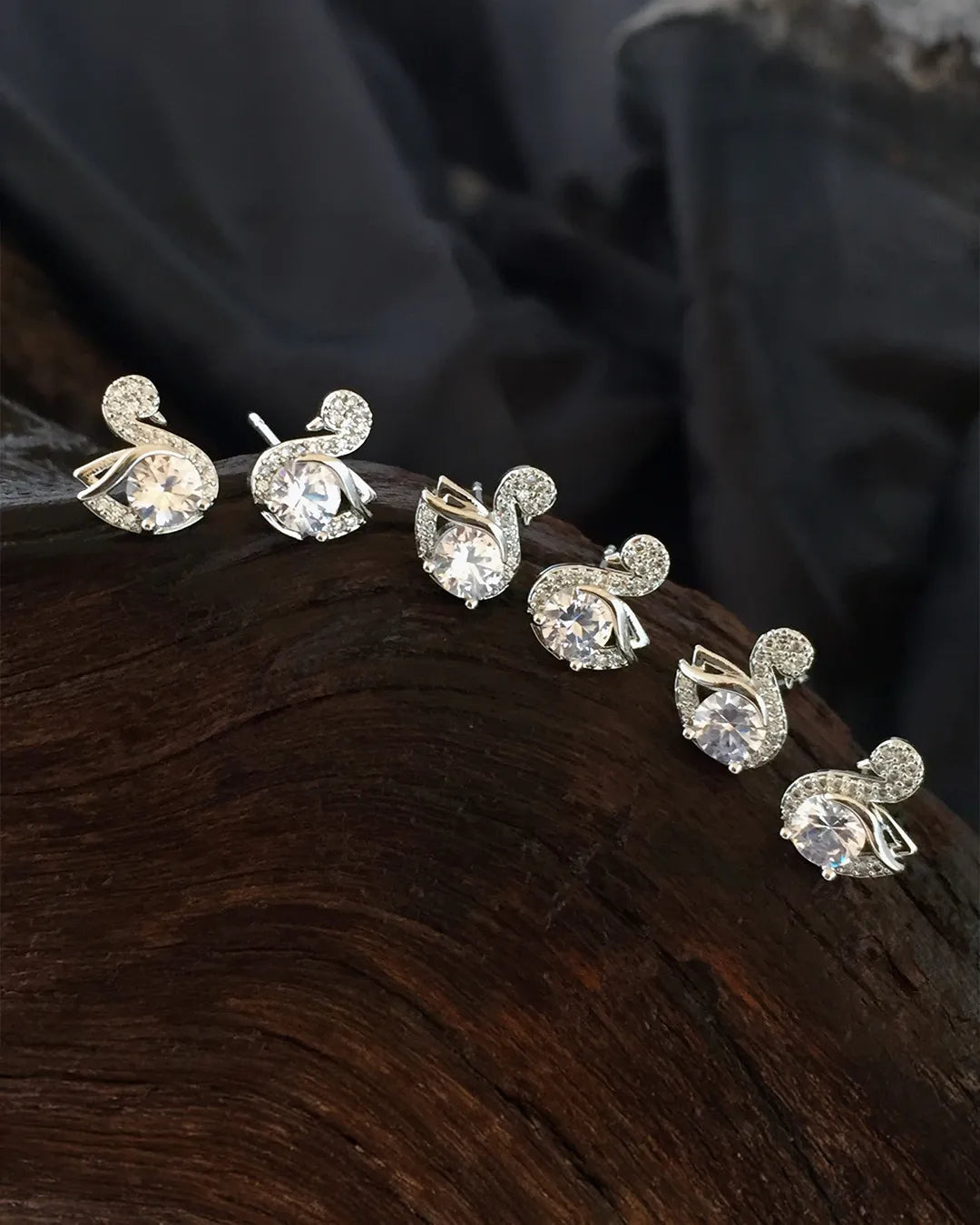 Pearl Crystal Stud Earrings