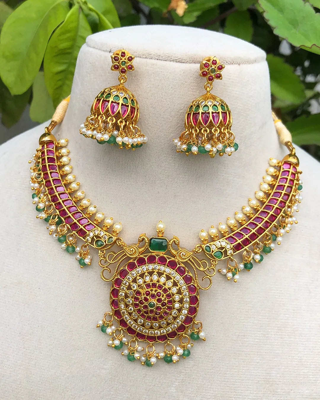 Ruby Green Pendant Necklace Set